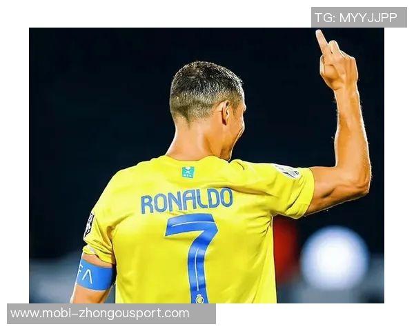C罗里程碑之夜打入第955球利雅得胜利暂时领先对手1-0